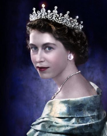 Royal portrait of Her Majesty, on display at Buckingham Palace. Al rights reserved to the Royal Family and Buckingham Palace.